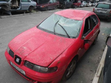 Vehiculo en el desguace: SEAT LEON (1M1) Signo