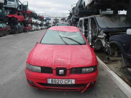 Vehiculo en el desguace: SEAT LEON (1M1) Signo