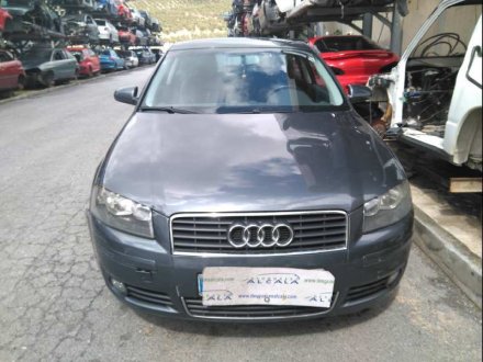 Vehiculo en el desguace: AUDI A3 (8P) 1.9 TDI Ambiente