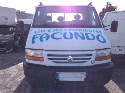 Vehiculo en el desguace: RENAULT MASTER MAXI CAJA CERRADA Caja cerrada L2 5,5t