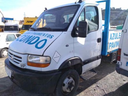 Vehiculo en el desguace: RENAULT MASTER MAXI CAJA CERRADA Caja cerrada L2 5,5t