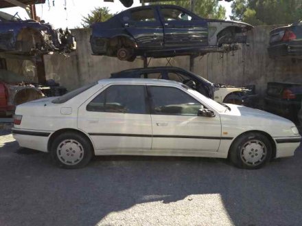 Vehiculo en el desguace: PEUGEOT 605 SLI