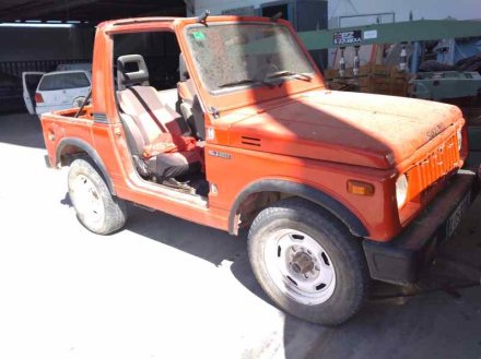 Vehiculo en el desguace: SUZUKI SAMURAI SJ-410 *