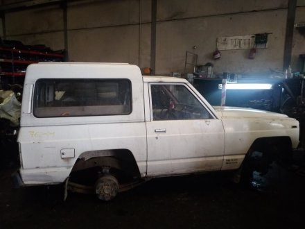 Vehiculo en el desguace: NISSAN PATROL (K/W160) KP160E