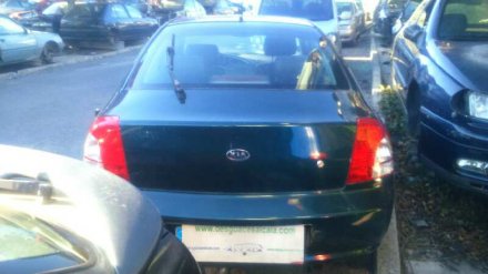 Vehiculo en el desguace: KIA SHUMA II 1.6 RS 5 Berlina