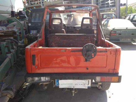 Vehiculo en el desguace: SUZUKI SAMURAI SJ-410 *