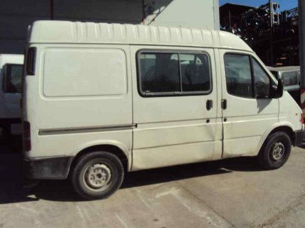 Vehiculo en el desguace: FORD TRANSIT, COMBI 1995 2.5 Diesel