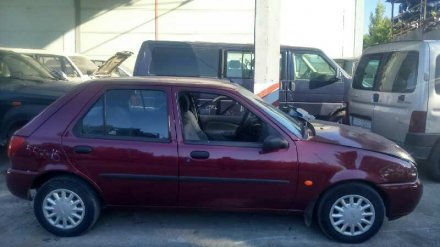 Vehiculo en el desguace: FORD FIESTA BERL./COURIER Porto