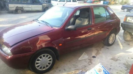 Vehiculo en el desguace: FORD FIESTA BERL./COURIER Porto