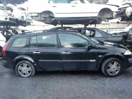 Vehiculo en el desguace: RENAULT MEGANE II FAMILIAR Authentique Confort