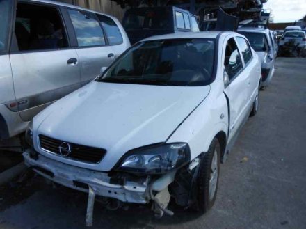 Vehiculo en el desguace: OPEL ASTRA G BERLINA Club