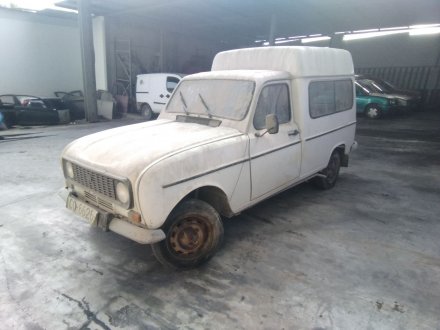 Vehiculo en el desguace: RENAULT R4 R4 F6 *