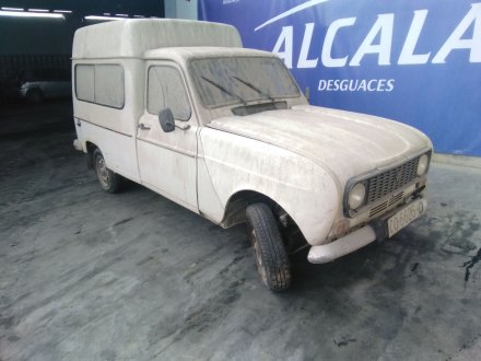 Vehiculo en el desguace: RENAULT R4 R4 F6 *