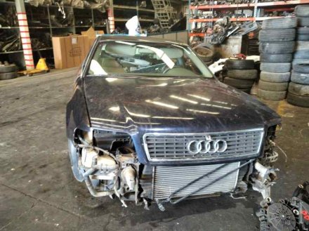 Vehiculo en el desguace: AUDI A8 (D2) 2.5 TDI