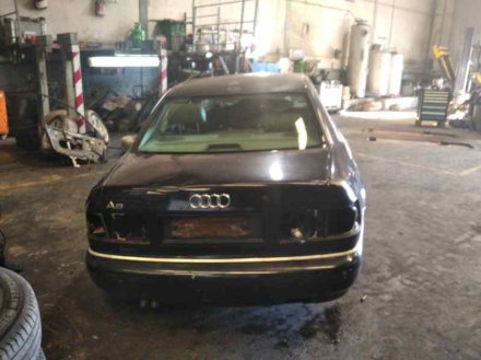 Vehiculo en el desguace: AUDI A8 (D2) 2.5 TDI