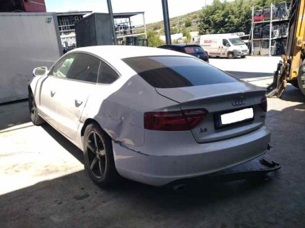 Vehiculo en el desguace: AUDI A5 SPORTBACK (8T) 2.7 TDI