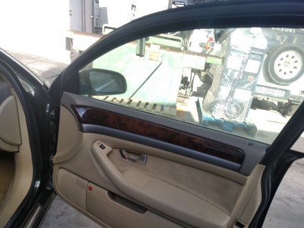 Vehiculo en el desguace: AUDI A8 (4E2) 4.0 TDI Quattro