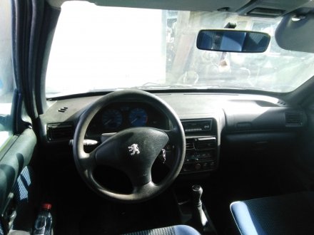 Vehiculo en el desguace: PEUGEOT 106 (S2) 1.5 Diesel CAT (TUD5 / VJX)
