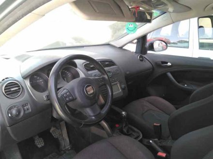 Vehiculo en el desguace: SEAT TOLEDO (5P2) Exclusive
