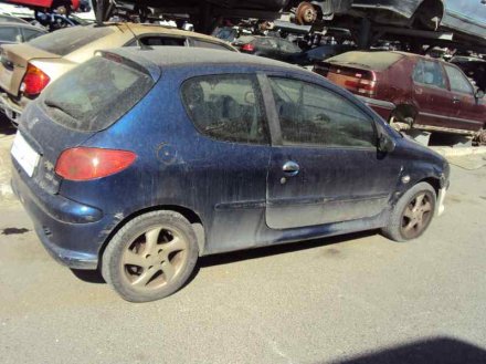 Vehiculo en el desguace: PEUGEOT 206 BERLINA XS