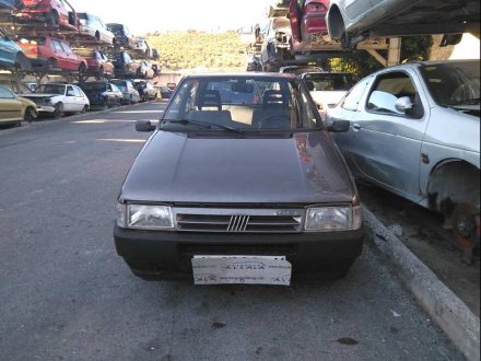 Vehiculo en el desguace: FIAT UNO (146) 60 Super