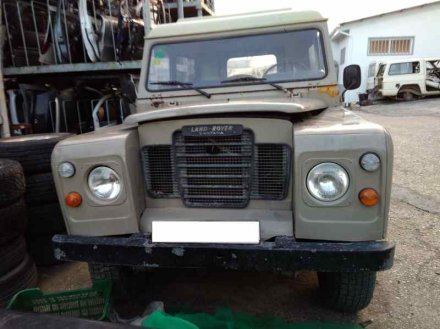 Vehiculo en el desguace: LAND ROVER SANTANA 88