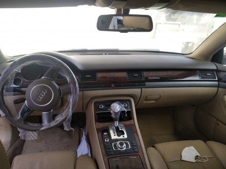 Vehiculo en el desguace: AUDI A8 (4E2) 4.0 TDI Quattro