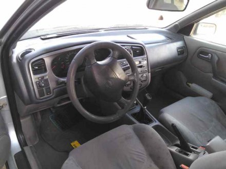 Vehiculo en el desguace: NISSAN PRIMERA BERLINA (P11) Básico