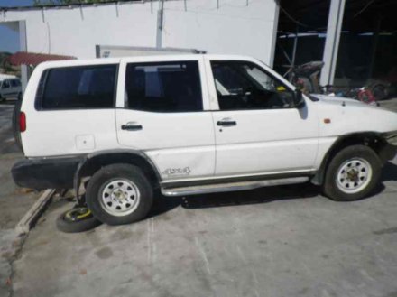 Vehiculo en el desguace: NISSAN TERRANO/TERRANO.II (R20) Comfort