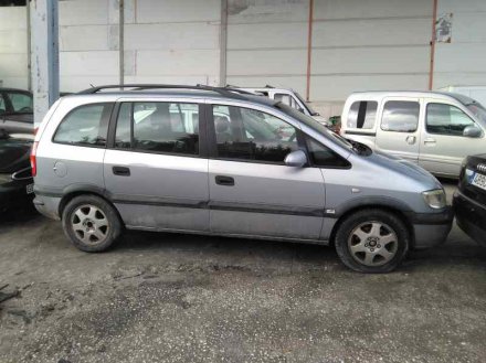 Vehiculo en el desguace: OPEL ZAFIRA A Club