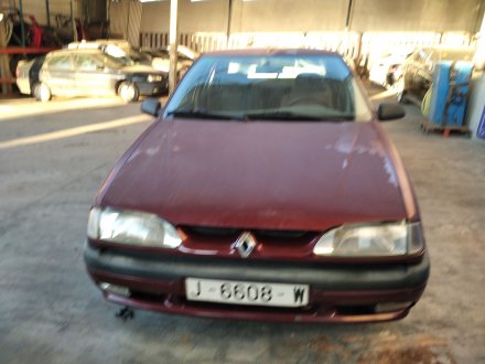 Vehiculo en el desguace: RENAULT 19 (B/C/L53) 1.9 DIESEL