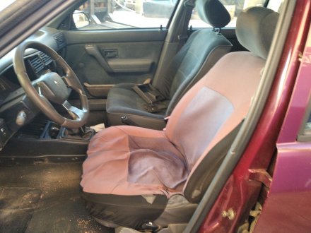 Vehiculo en el desguace: RENAULT 19 (B/C/L53) 1.9 DIESEL