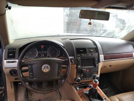 Vehiculo en el desguace: VOLKSWAGEN TOUAREG (7LA) TDI R5