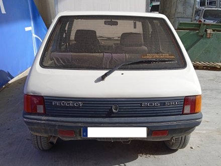 Vehiculo en el desguace: PEUGEOT 205 BERLINA 1.8 D Generation