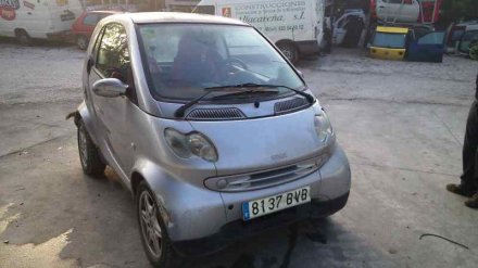 Vehiculo en el desguace: SMART COUPE Creamstyle