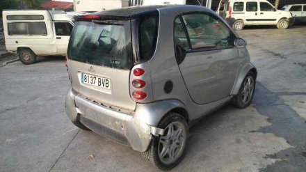 Vehiculo en el desguace: SMART COUPE Creamstyle