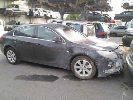 Vehiculo en el desguace: OPEL INSIGNIA BERLINA Cosmo