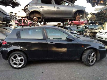 Vehiculo en el desguace: ALFA ROMEO 147 (190) 1.9 JTD Distinctive