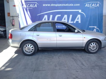 Vehiculo en el desguace: AUDI A4 BERLINA (B5) 1.8