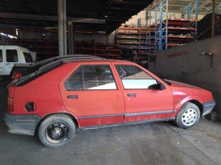 Vehiculo en el desguace: RENAULT 19 GTS