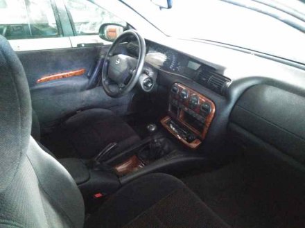 Vehiculo en el desguace: OPEL OMEGA B Executive Berlina