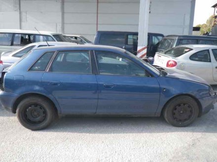 Vehiculo en el desguace: AUDI A3 (8L) 1.9 TDI Ambition