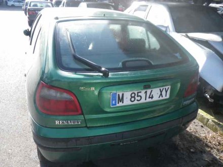 Vehiculo en el desguace: RENAULT MEGANE I FASE 2 BERLINA (BA0) 1.9 D RT