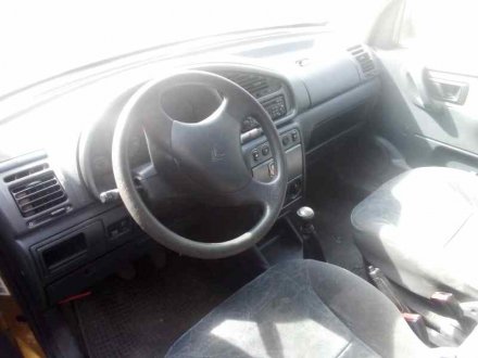 Vehiculo en el desguace: CITROËN BERLINGO 2.0 800 HDi Furg.