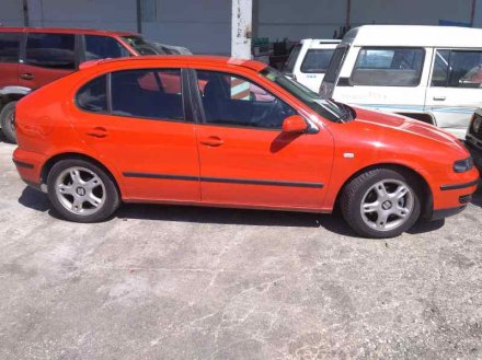 Vehiculo en el desguace: SEAT LEON (1M1) Signo