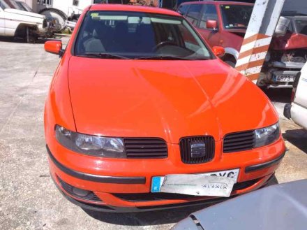 Vehiculo en el desguace: SEAT LEON (1M1) Signo