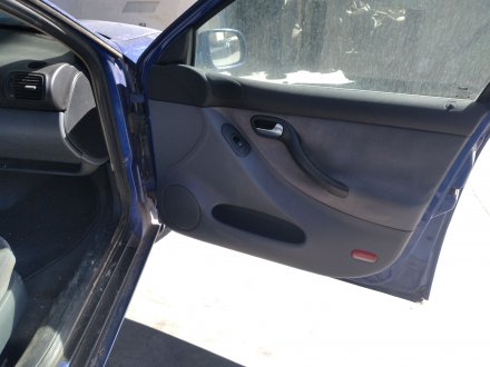 Vehiculo en el desguace: SEAT TOLEDO (1M2) 1.8 20V