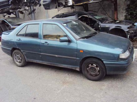 Vehiculo en el desguace: SEAT TOLEDO (1L) Base