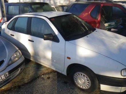 Vehiculo en el desguace: SEAT CORDOBA BERLINA (6K2) CLX