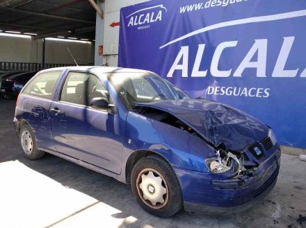 Vehiculo en el desguace: SEAT IBIZA (6K1) Stella